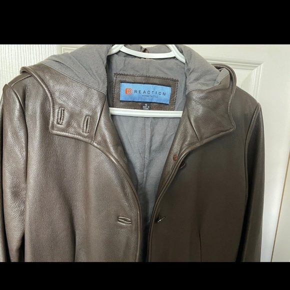 Kenneth Cole REACTION Leather Jacket - Picture 3 of 7